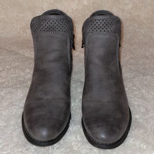 Pierre Dumas Booties